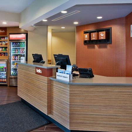 Towneplace Suites By Marriott Detroit Belleville Exterior foto