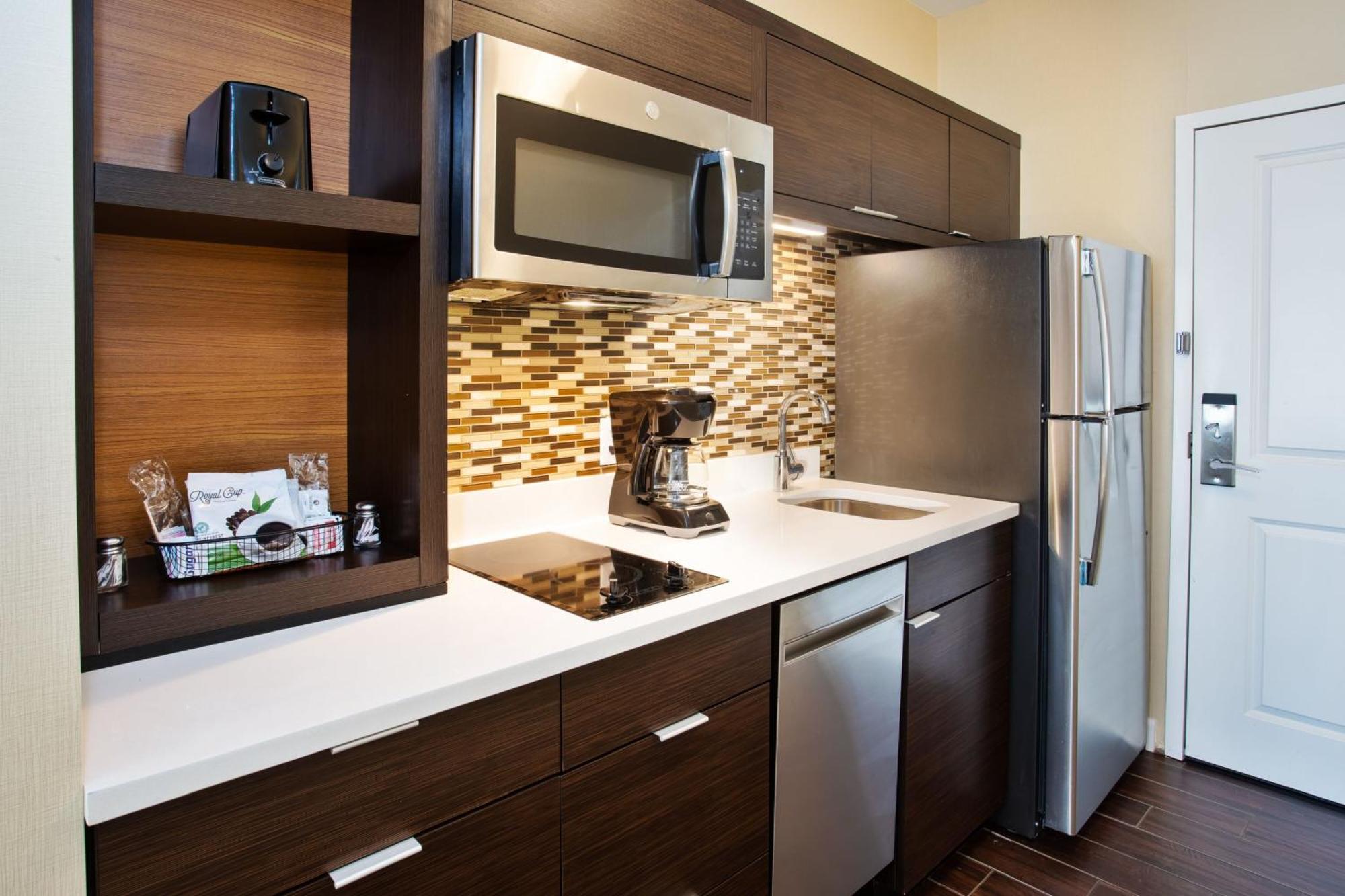 Towneplace Suites By Marriott Detroit Belleville Exterior foto