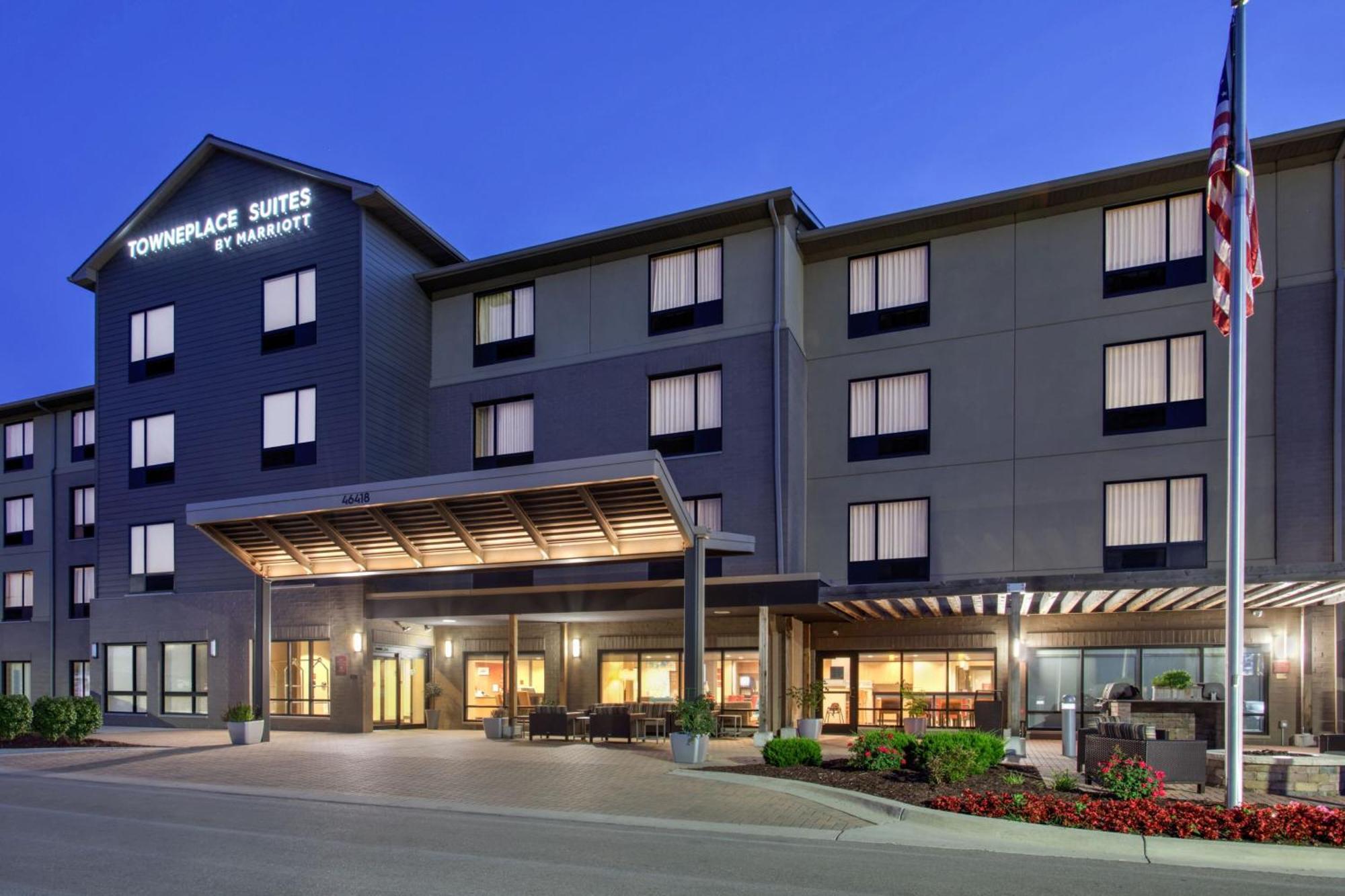 Towneplace Suites By Marriott Detroit Belleville Exterior foto