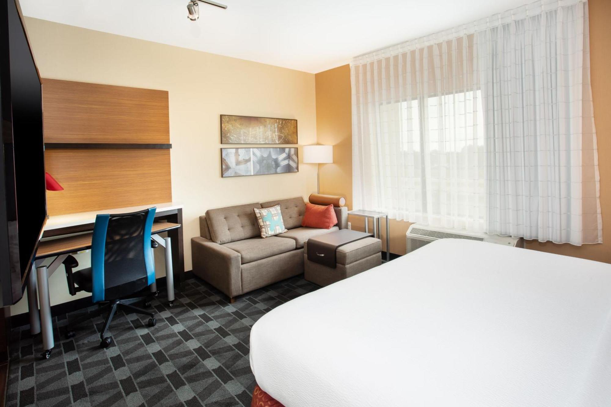 Towneplace Suites By Marriott Detroit Belleville Exterior foto